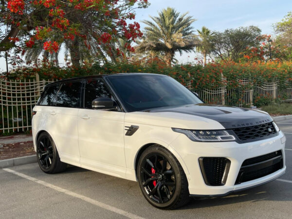 Range Rover SVR 2021