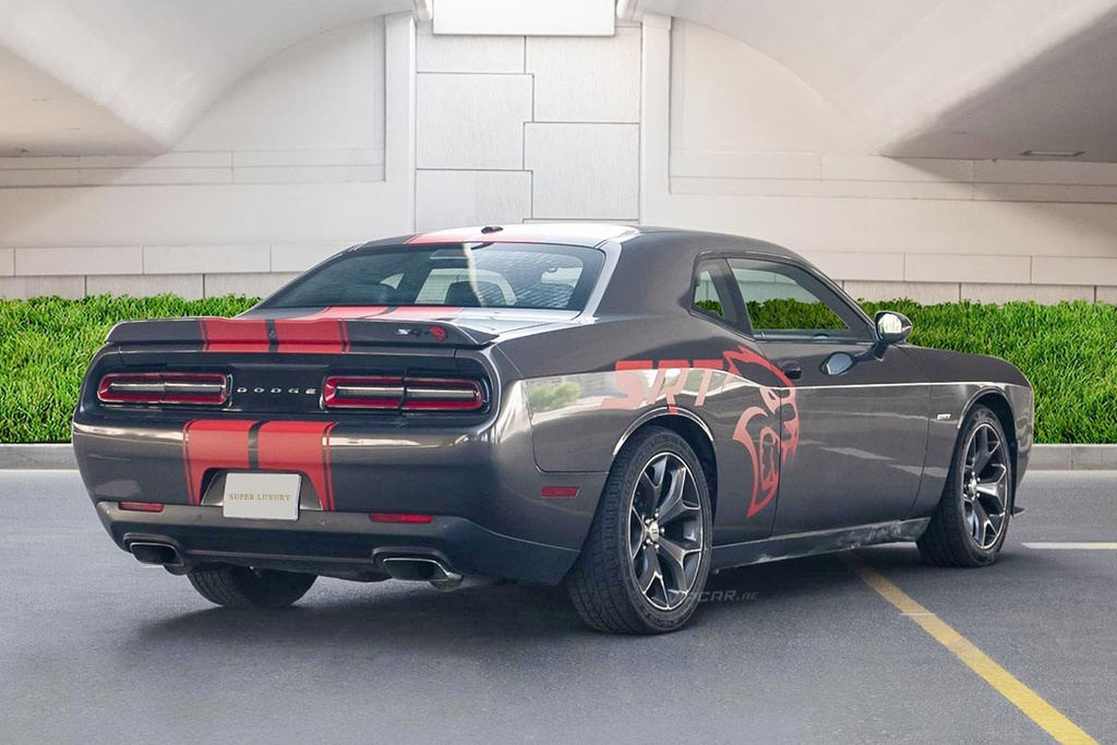 Dodge Challenger