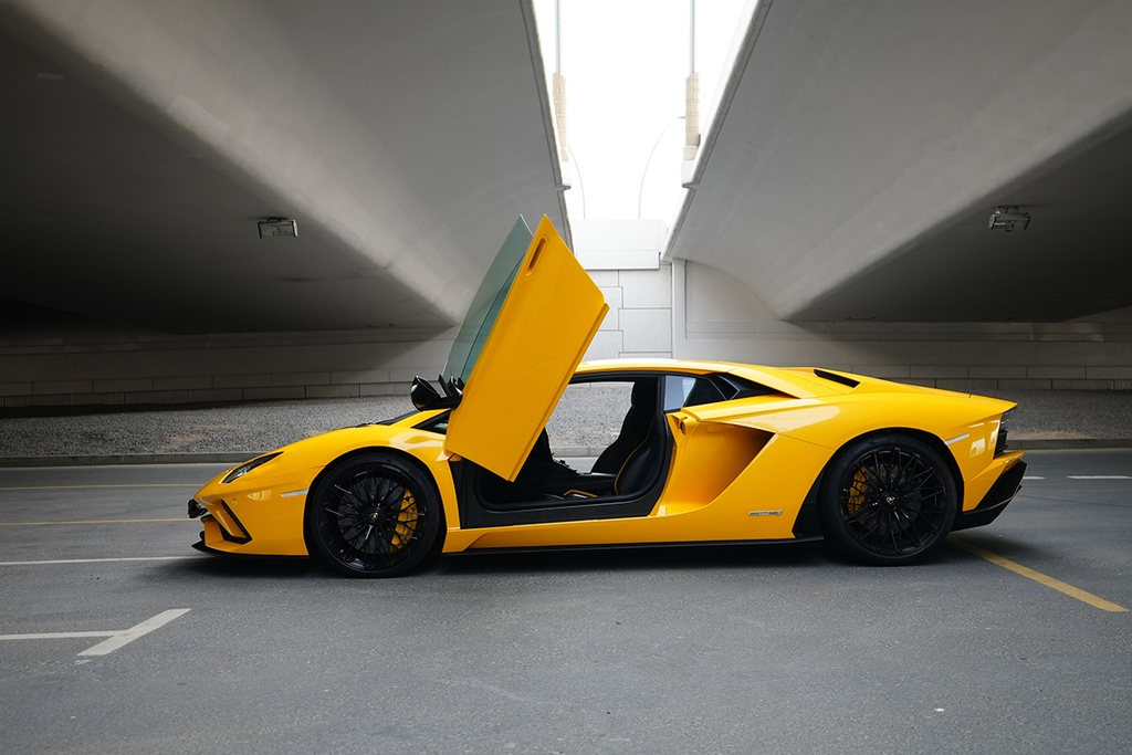 Lamborghini Aventador