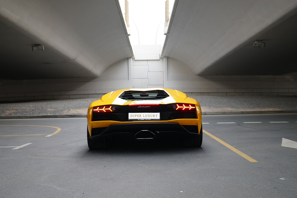 Lamborghini Aventador