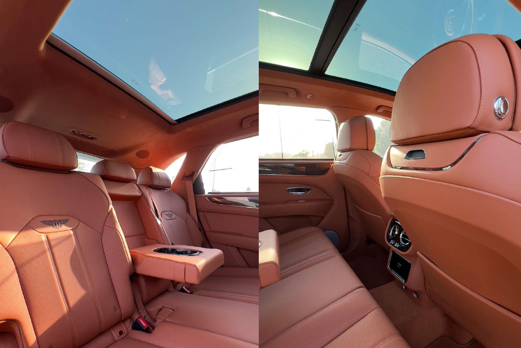 Bentley Bentyaga Black 2024