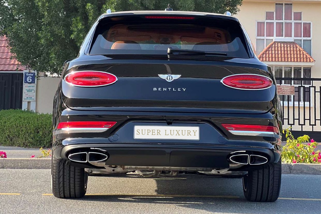 Bentley Bentyaga Black 2024