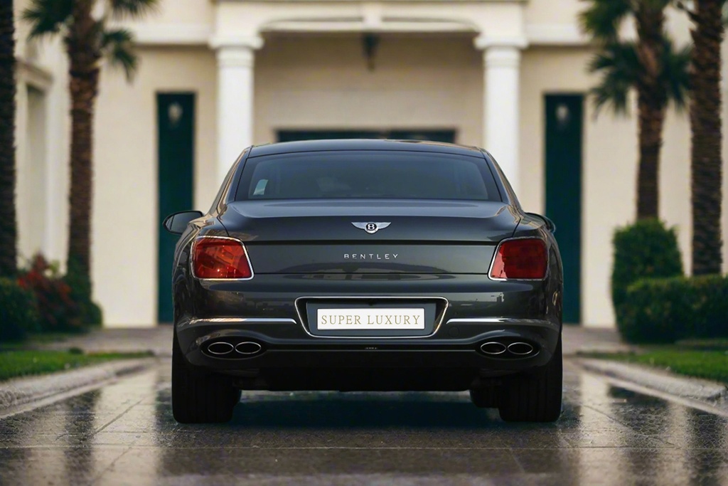 Bentley flying Spur