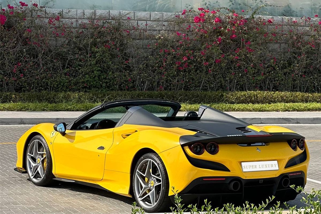 Ferrari F8 Spider 2024 yellow edition