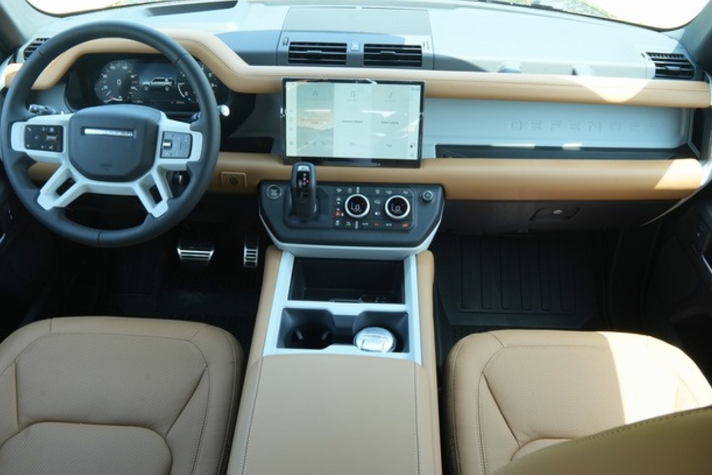 Land Rover Defender 2025 Black