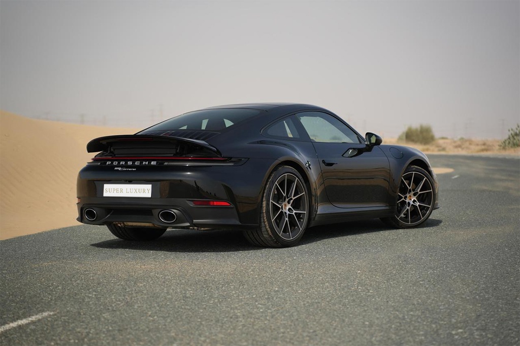 Porsche Carrera Black
