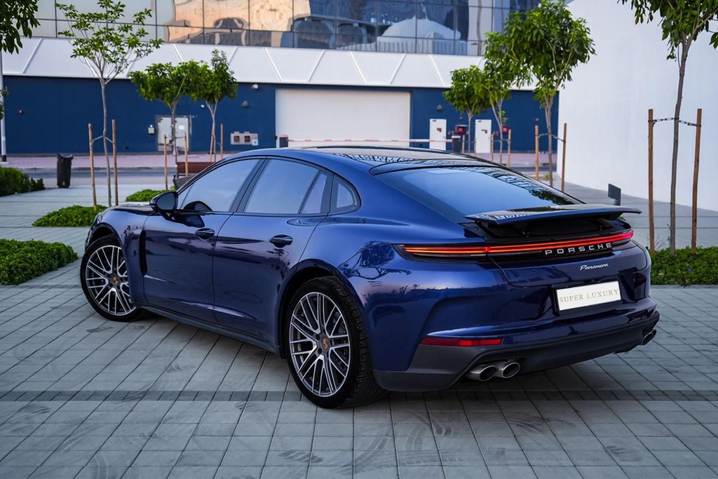 Porsche Panamera Navy Blue