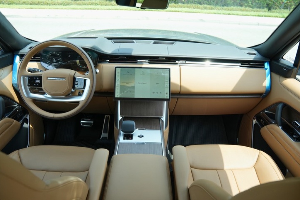 Range Rover Vogue 2025 ( White )