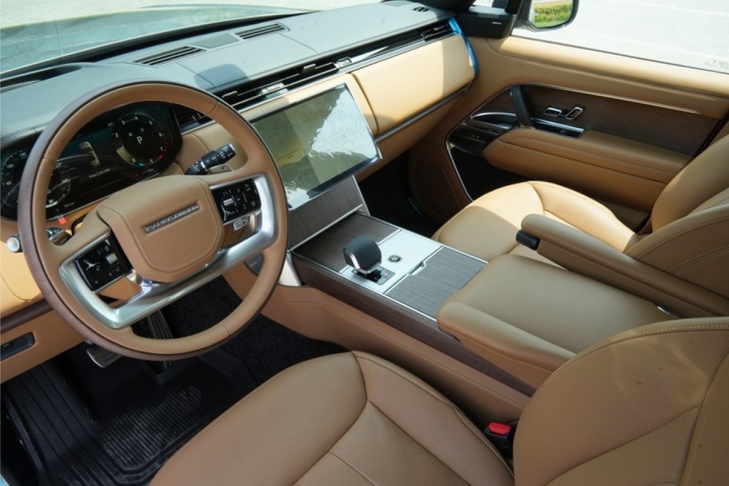 Range Rover Vogue 2025 ( Black )
