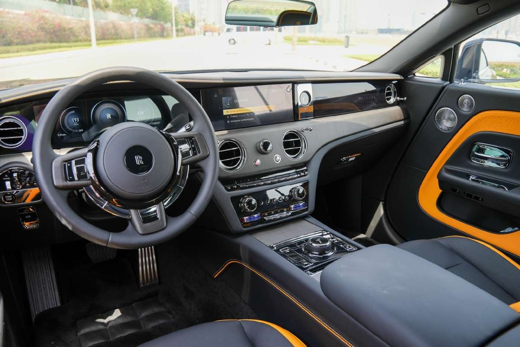 Rolls Royce Specter ( Black )