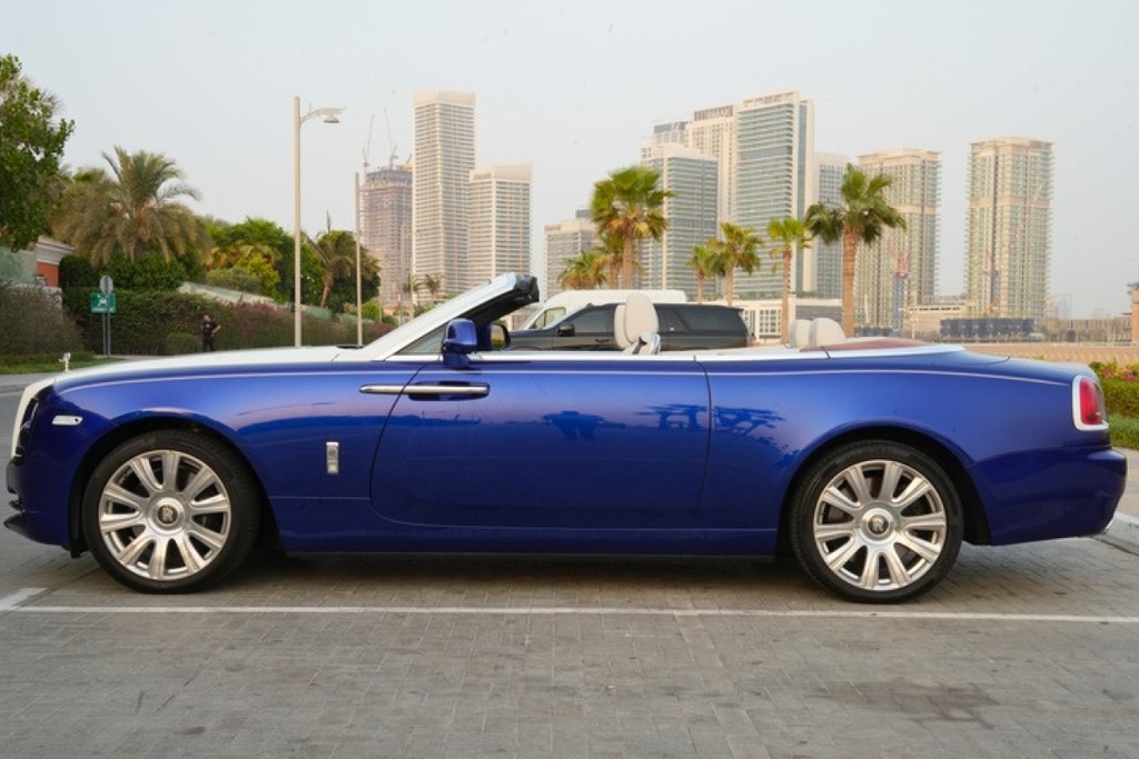 Rolls Royce Dawn Blue