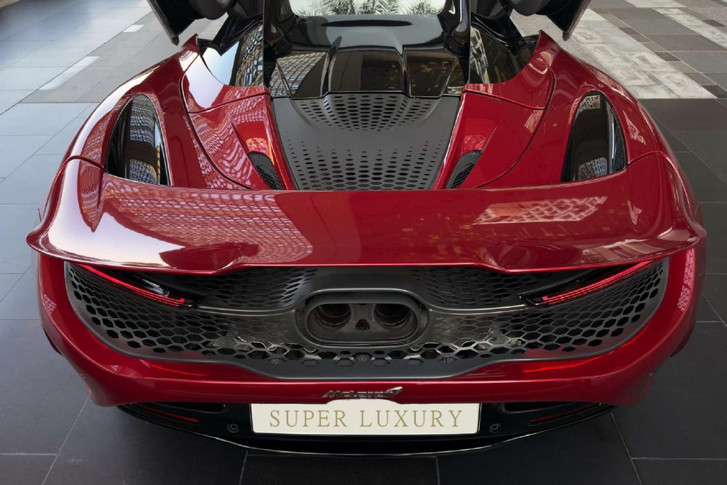 McLaren 750 S