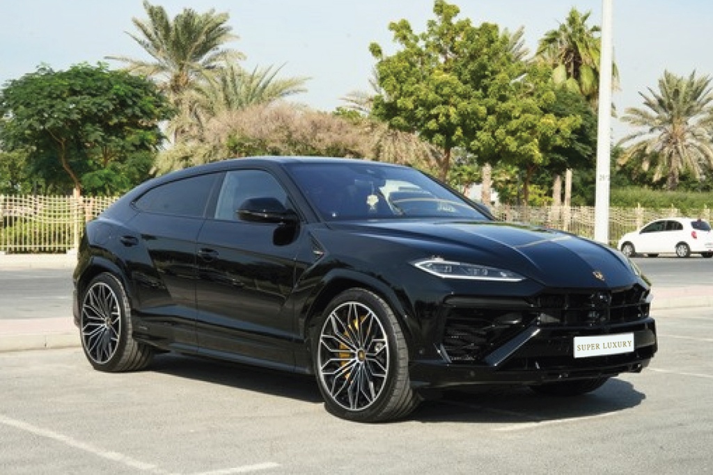 Lamborghini Urus Black 2024