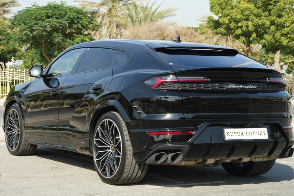 Lamborghini Urus Black 2024
