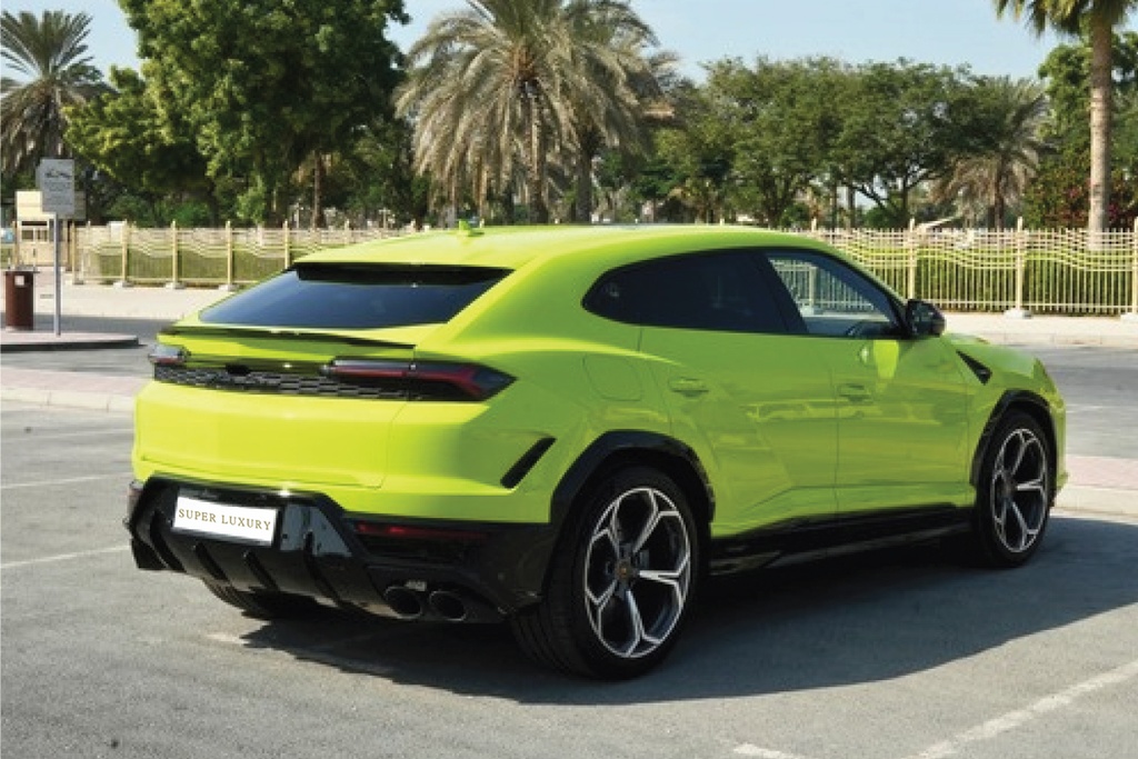 Lamborghini Urus Green 