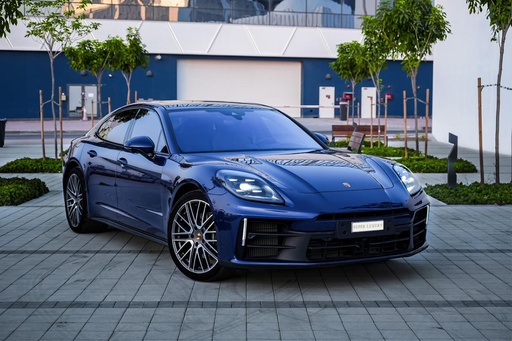 Porsche Panamera Navy Blue
